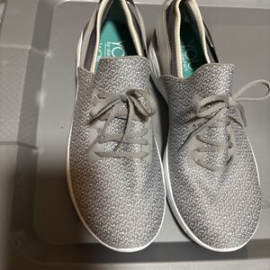 You By Skechers Walk Inspire Womens 9 Slip On Gray Sneakers Shoes 14950 STAIN